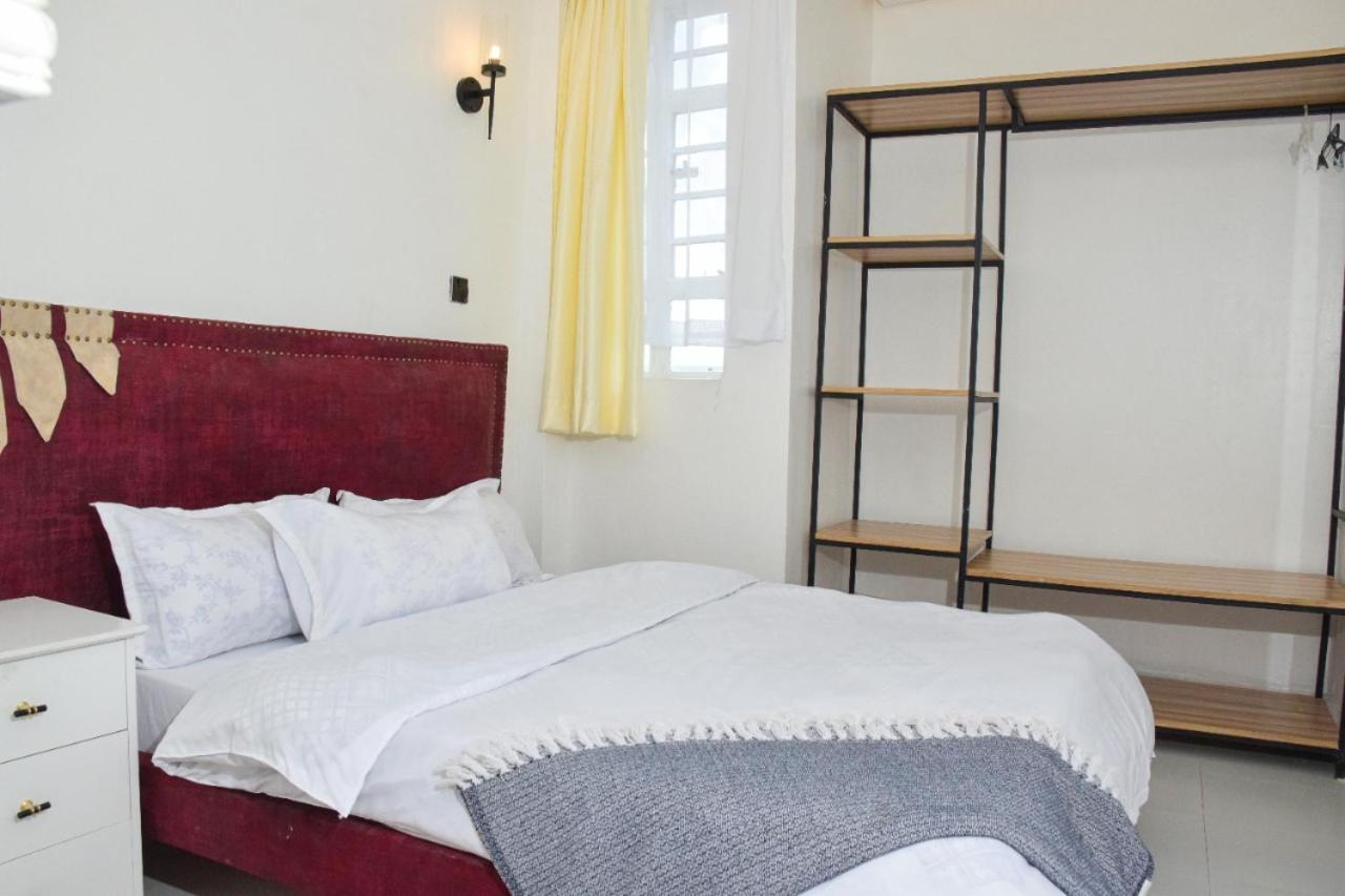 Sandalwood Suites Nakuru - Studios & One Bedroom Suites Экстерьер фото