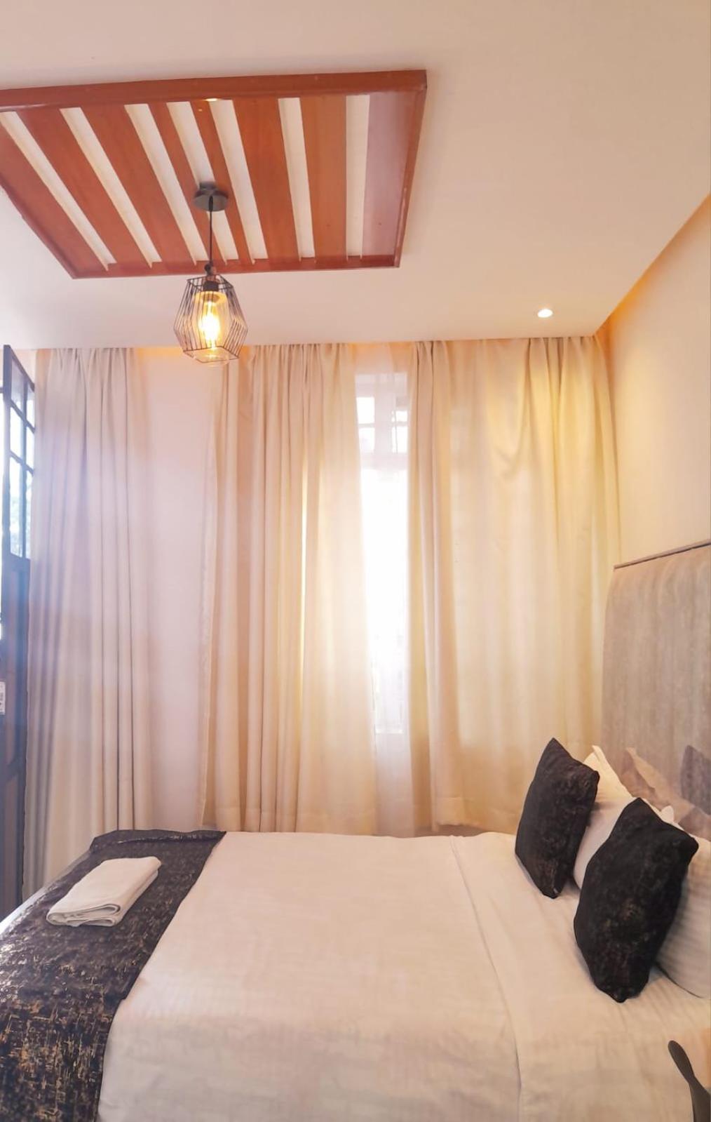 Sandalwood Suites Nakuru - Studios & One Bedroom Suites Экстерьер фото